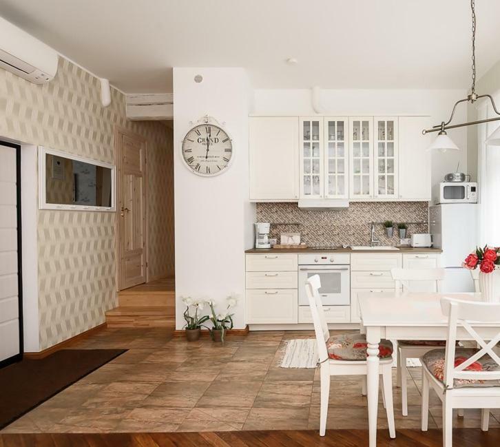 Roosi Apartment Пярну Екстер'єр фото